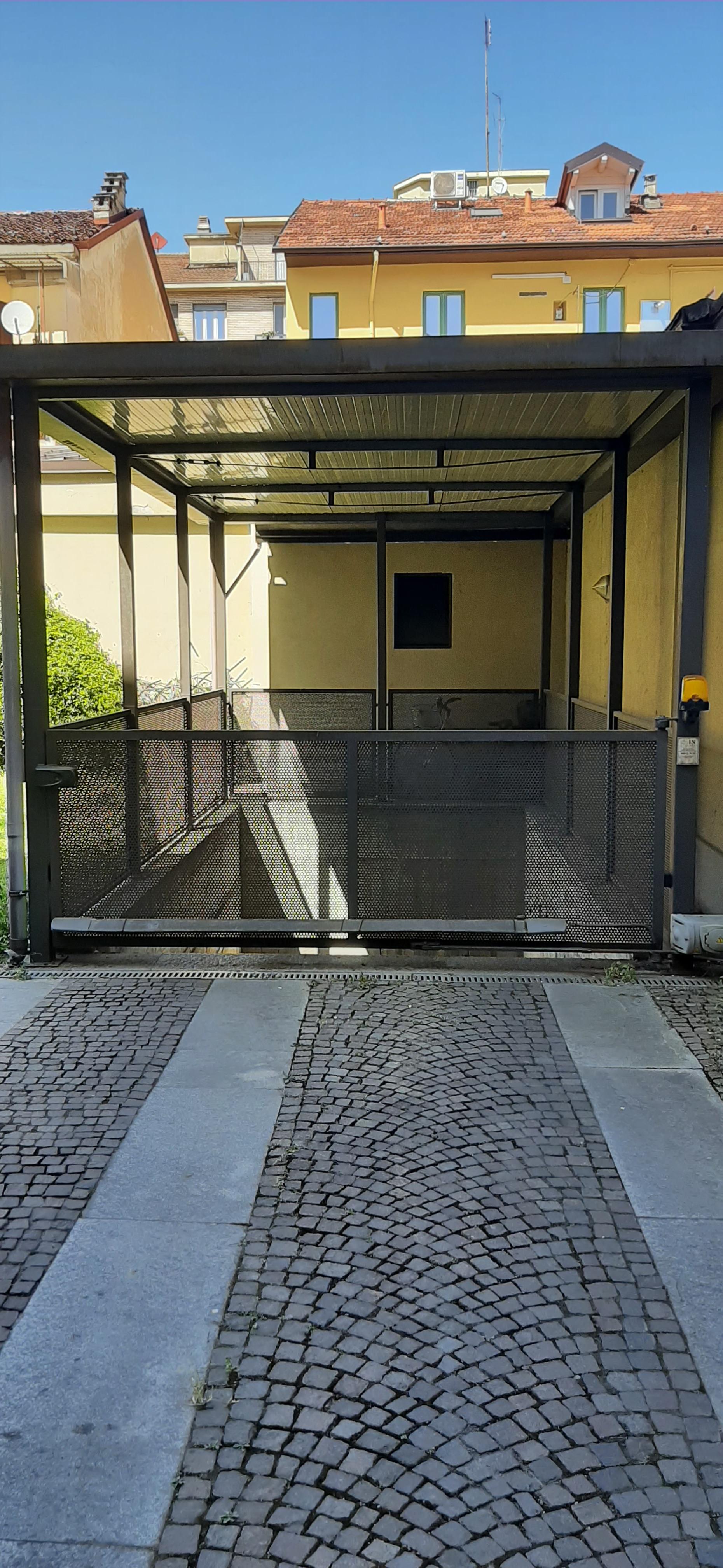 immobile garage all'asta in Via San Bernardino 20 - 10141 Torino (TO) - 2