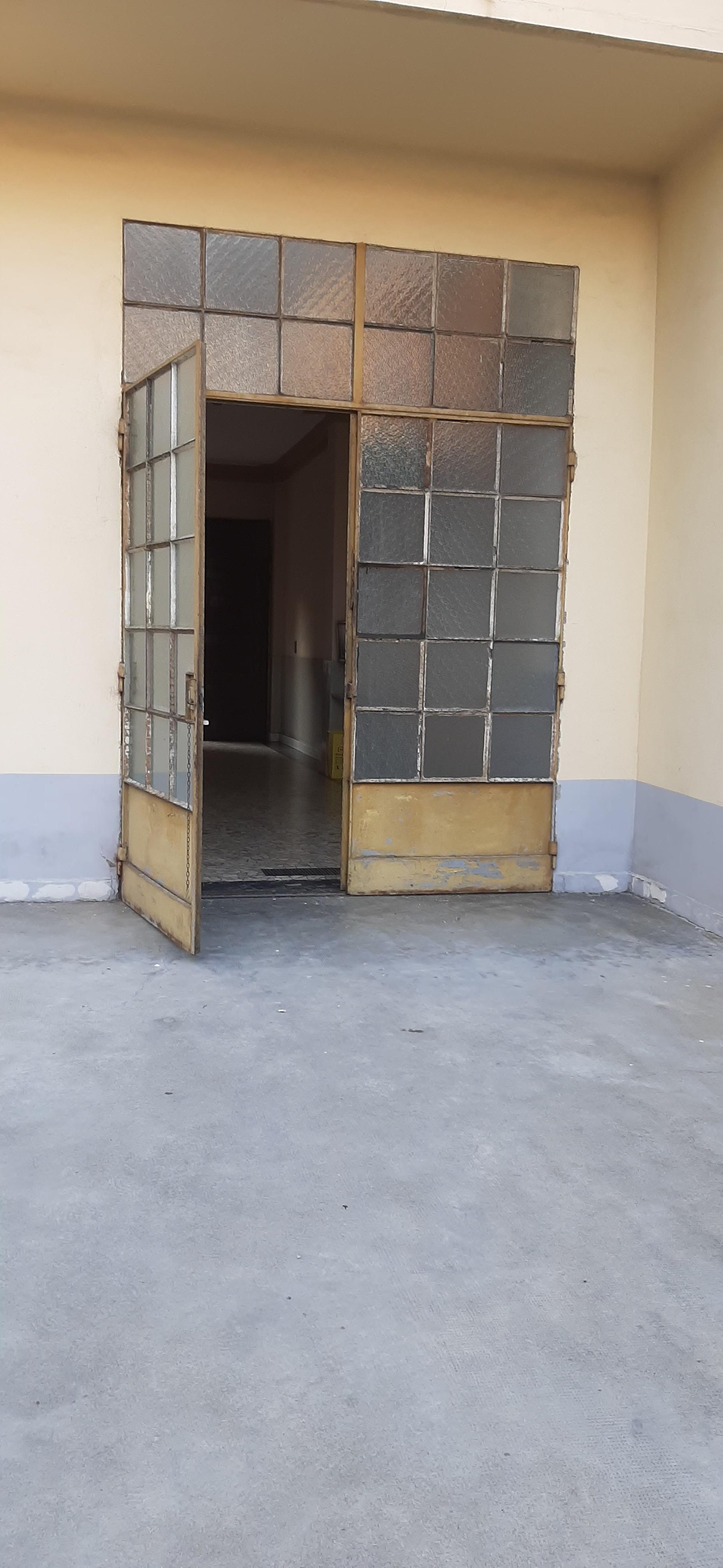 immobile garage all'asta in Via ROVERETO 79 - 10137 Torino (TO) - 2