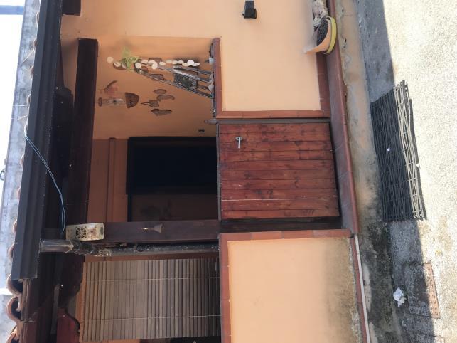 immobile appartamento all'asta in Via Vicinale Reginella n 10 interno n 12 Giugliano in Campania (NA) - 2