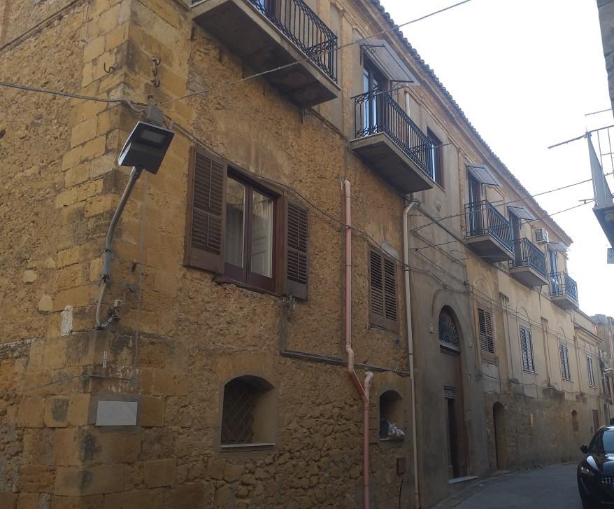 immobile APPARTAMENTO ALL'ASTA IN VIA CASTELLETT N 23-25 - 92028 NARO (AG) - 1