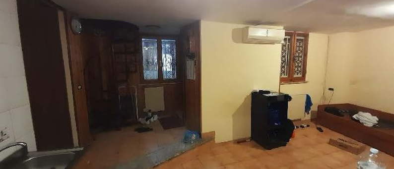 immobile TRILOCALE ALL'ASTA IN VIA FAUSTO PESCI, ROMA (RM) - 2