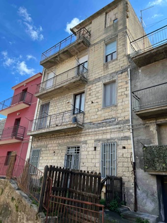 immobile appartamento all'asta in Cortile Melingi n 36 - 96010 Lentini (SR) - 2
