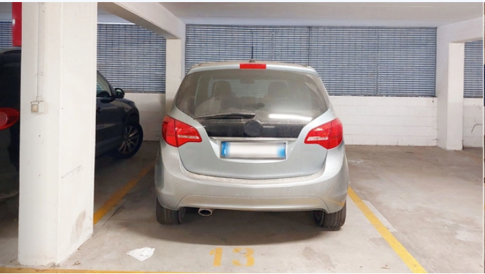 immobile posto auto all'asta in via lianori, n snc - 40121 Bologna (BO) - 1