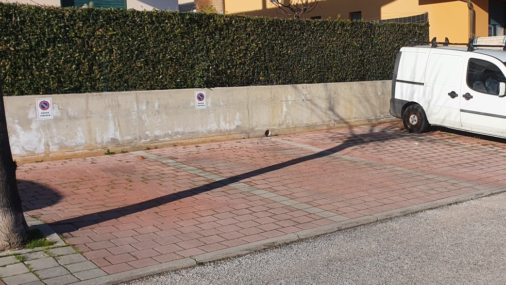 immobile posto auto all'asta in Via Bellini 8e - 64021 Giulianova (TE) - 2