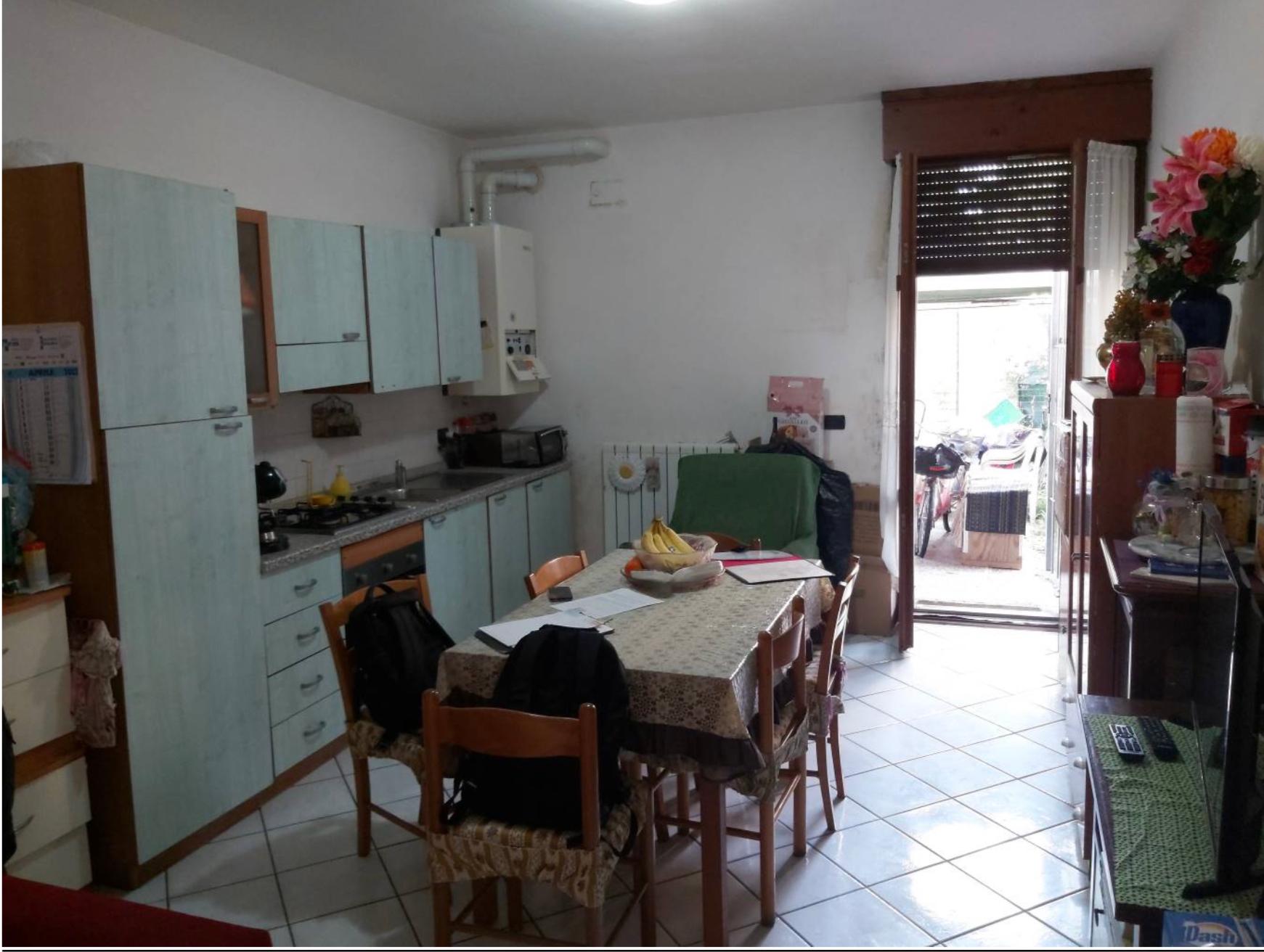immobile appartamento all'asta in Via Piumazzo 18/b - 41013 Castelfranco Emilia (MO) - 4