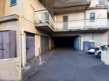 immobile garage all'asta in VIA BALILLA N2B INT42 - 95100 Catania (CT) - 5