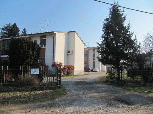 immobile appartamento all'asta in Via MONSIGNOR PANDINI 15/b - 26837 Mulazzano (LO) - 1