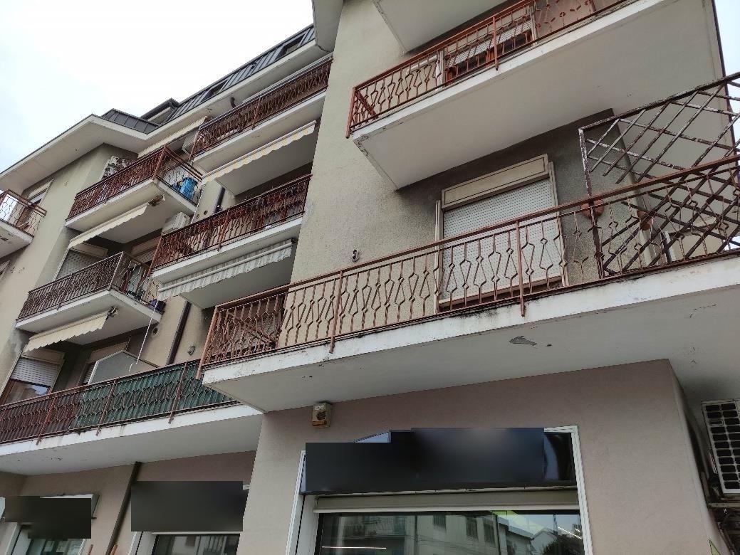 immobile appartamento all'asta in Viale Jacopo Dal Verme 8 - 36100 Vicenza (VI) - 2