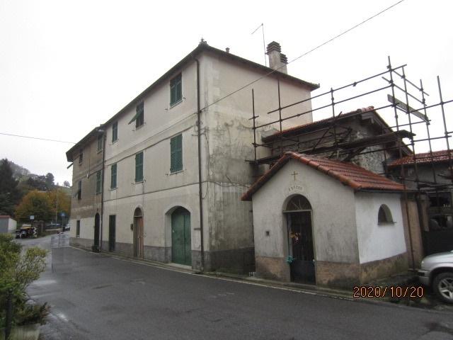 immobile magazzino all'asta in Via dei Marmi 8r - 16014 Genova (GE) - 2
