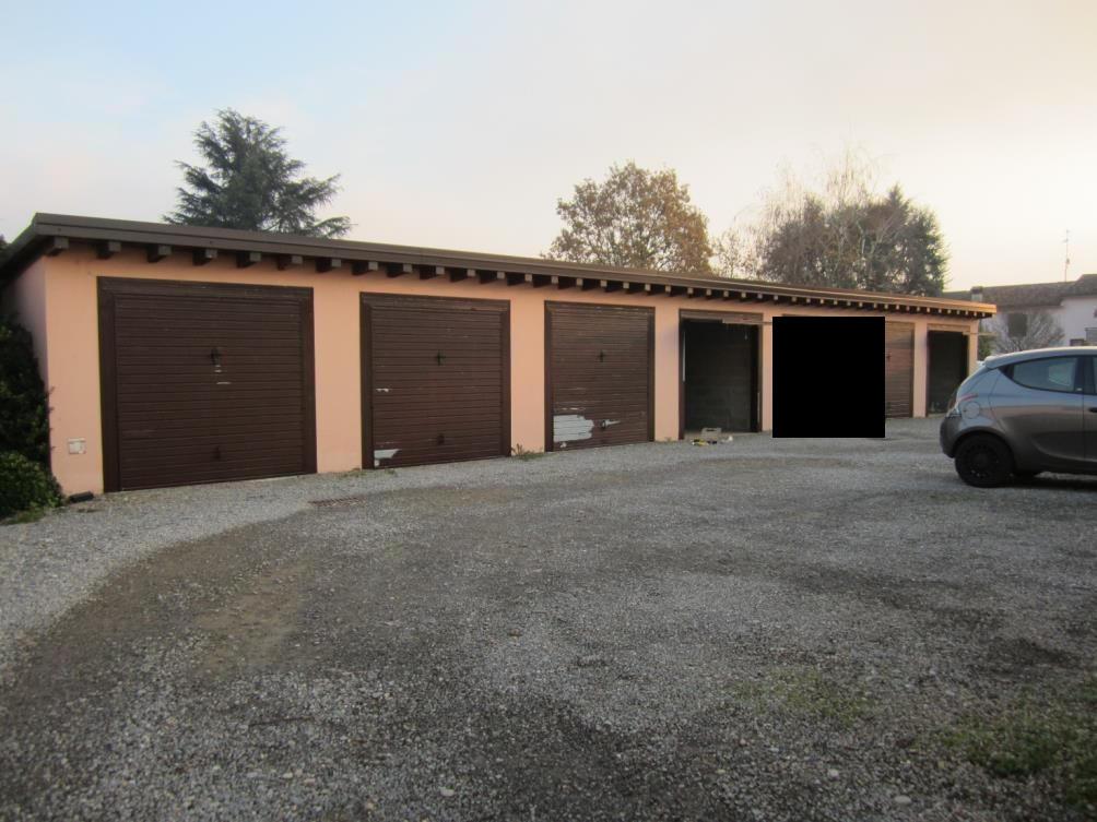 immobile posto auto all'asta in Localita' San Leonardo, Via Idrometro snc - 27010 Linarolo (PV) - 3