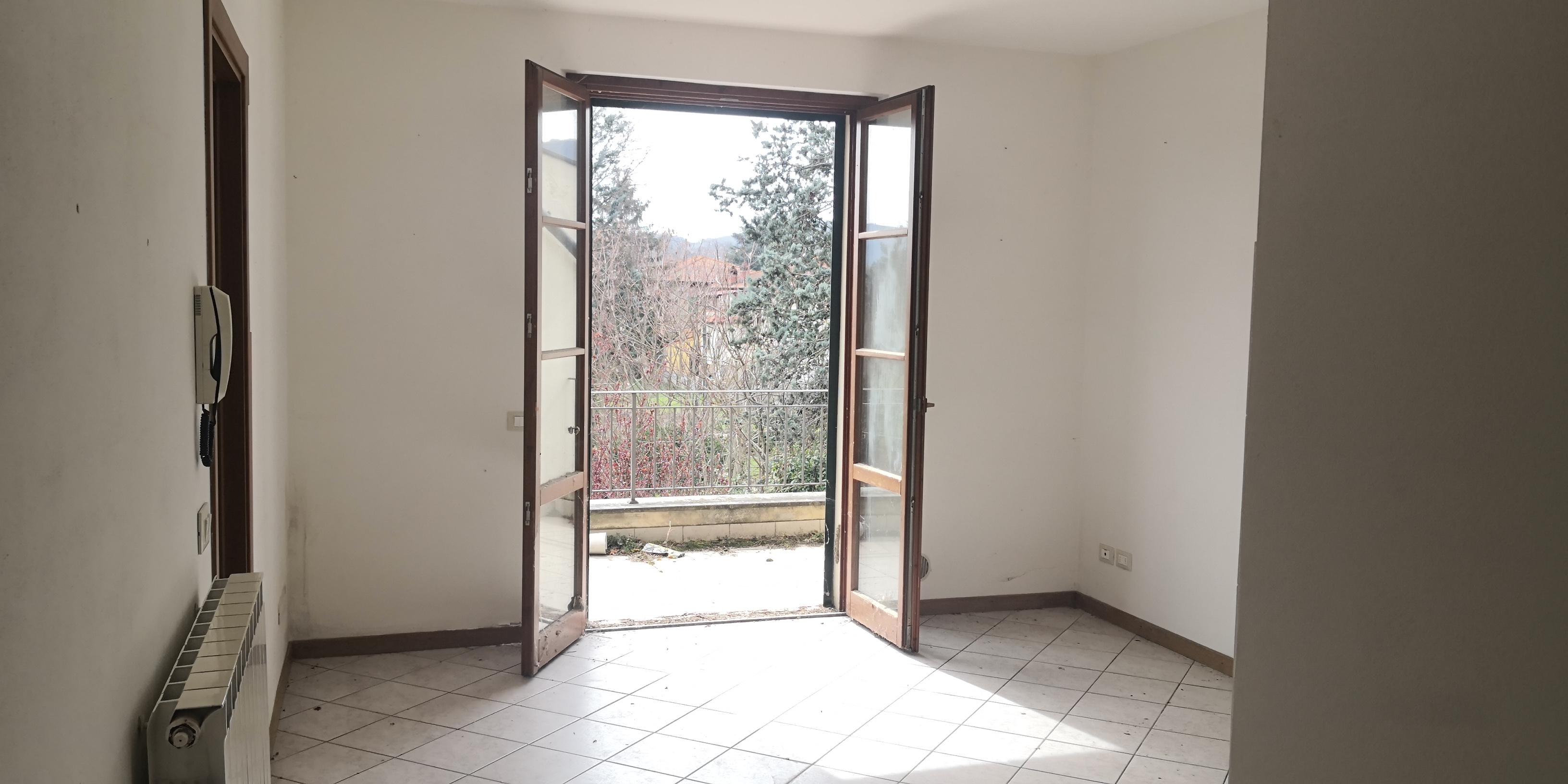 immobile appartamento all'asta in via TRIESTE 185/H - 52021 Bucine (AR) - 2