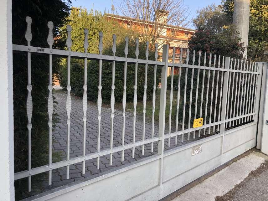 immobile posto auto all'asta in STRADA CESURE N 25 - 46033 Castel d'Ario (MN) - 1