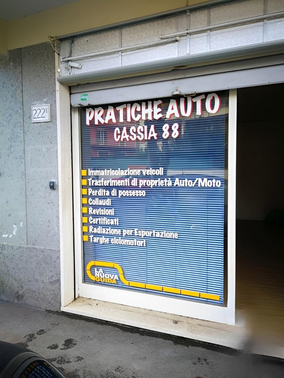 immobile LOCALE COMMERCIALE ALL'ASTA IN VIA DEI DUE PONTI, ROMA (RM) - 4