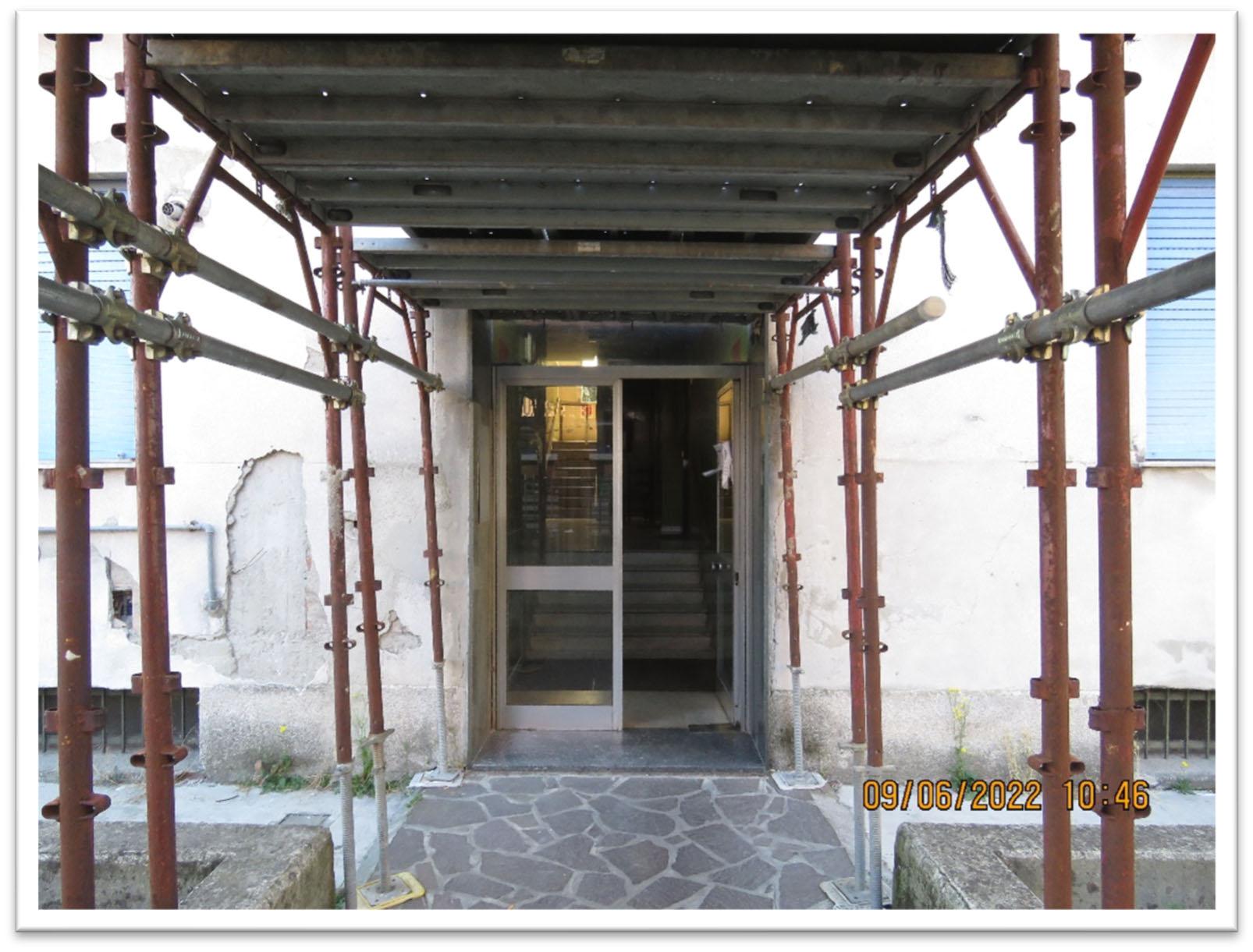 immobile appartamento all'asta in Via Eugenio Curiel n 21 - 20812 Limbiate (MB) - 2