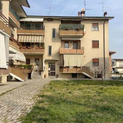 immobile appartamento all'asta in Via Chiavica 30/A - 32 - 36045 Lonigo (VI) - 3