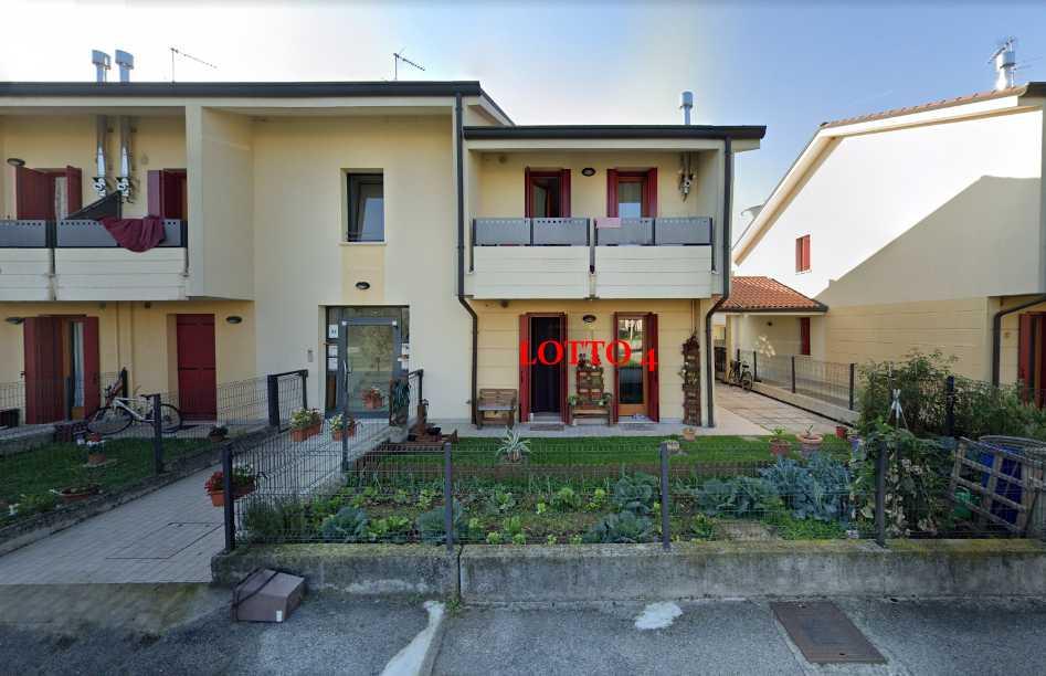 immobile appartamento all'asta in Via Cesare Pavese - 31050 Vedelago (TV) - 1