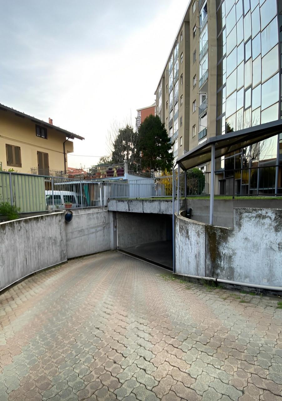 immobile BOX DOPPIO ALL'ASTA IN VIA BERNARDINO LUINI, TORINO (TO) - 4