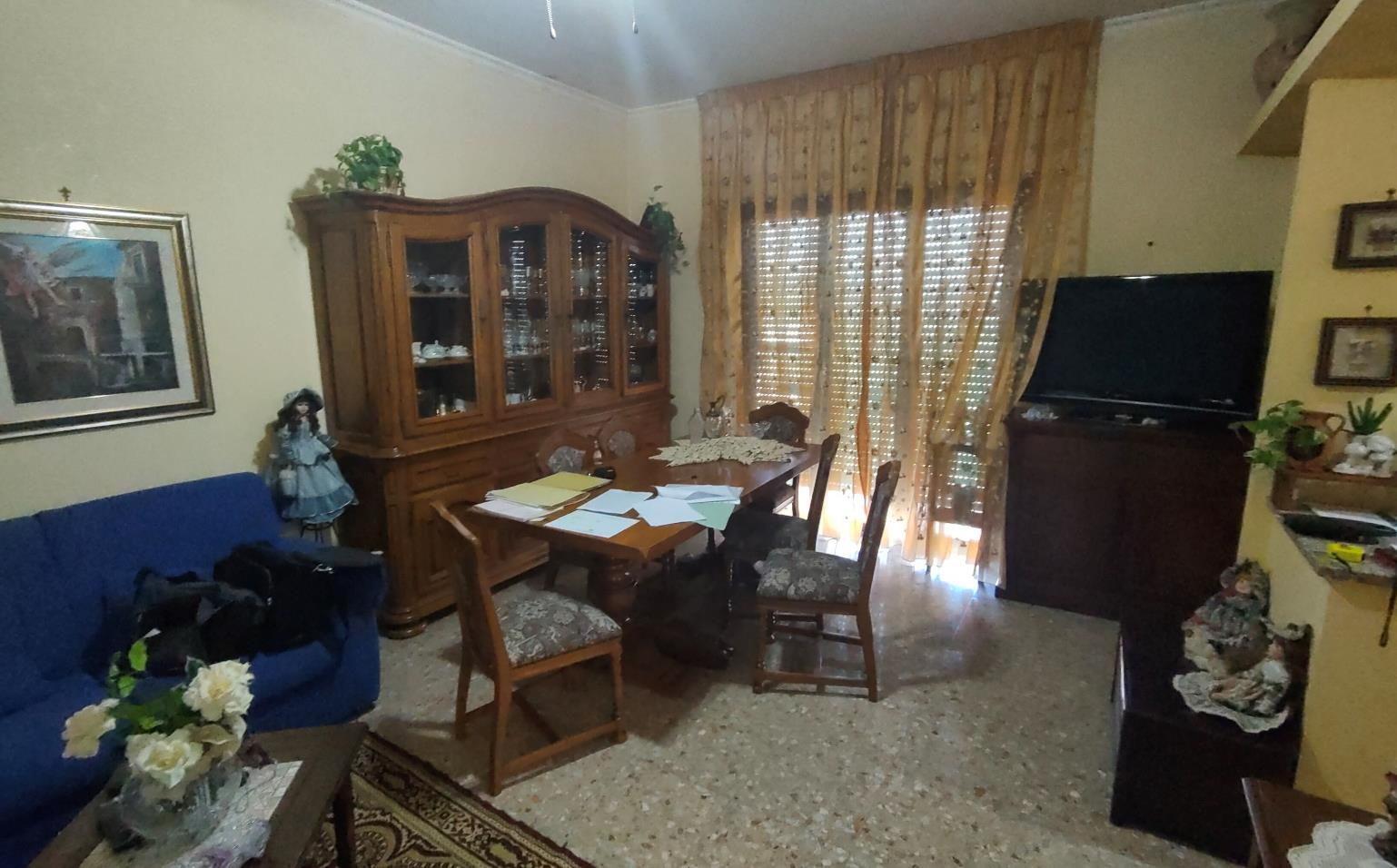 immobile appartamento all'asta in Via Campana n 13 - 02034 Montopoli di Sabina (RI) - 5