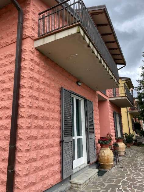immobile appartamento all'asta in FRAZ PALAZZO VIA MICHELANGELO N96 - 06081 Assisi (PG) - 4