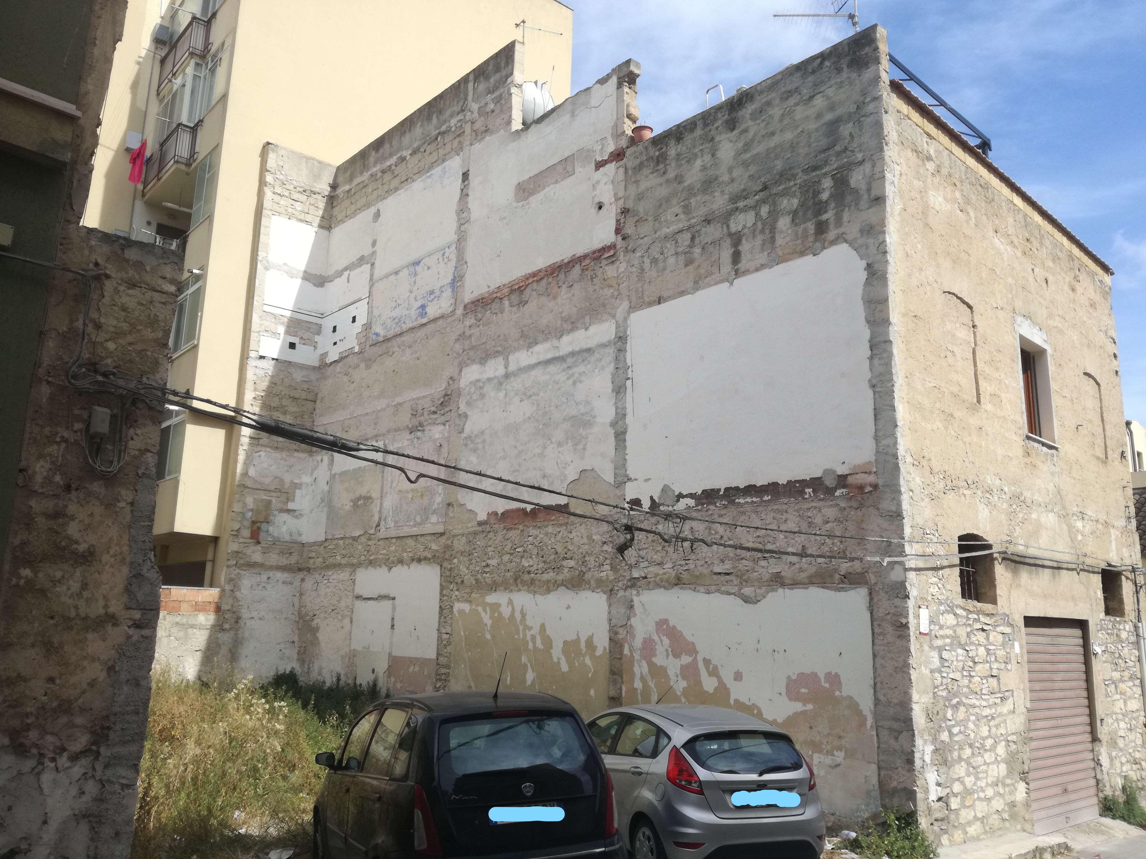 immobile terreno all'asta in Via Vulpetti 18 - 91016 Erice (TP) - 2