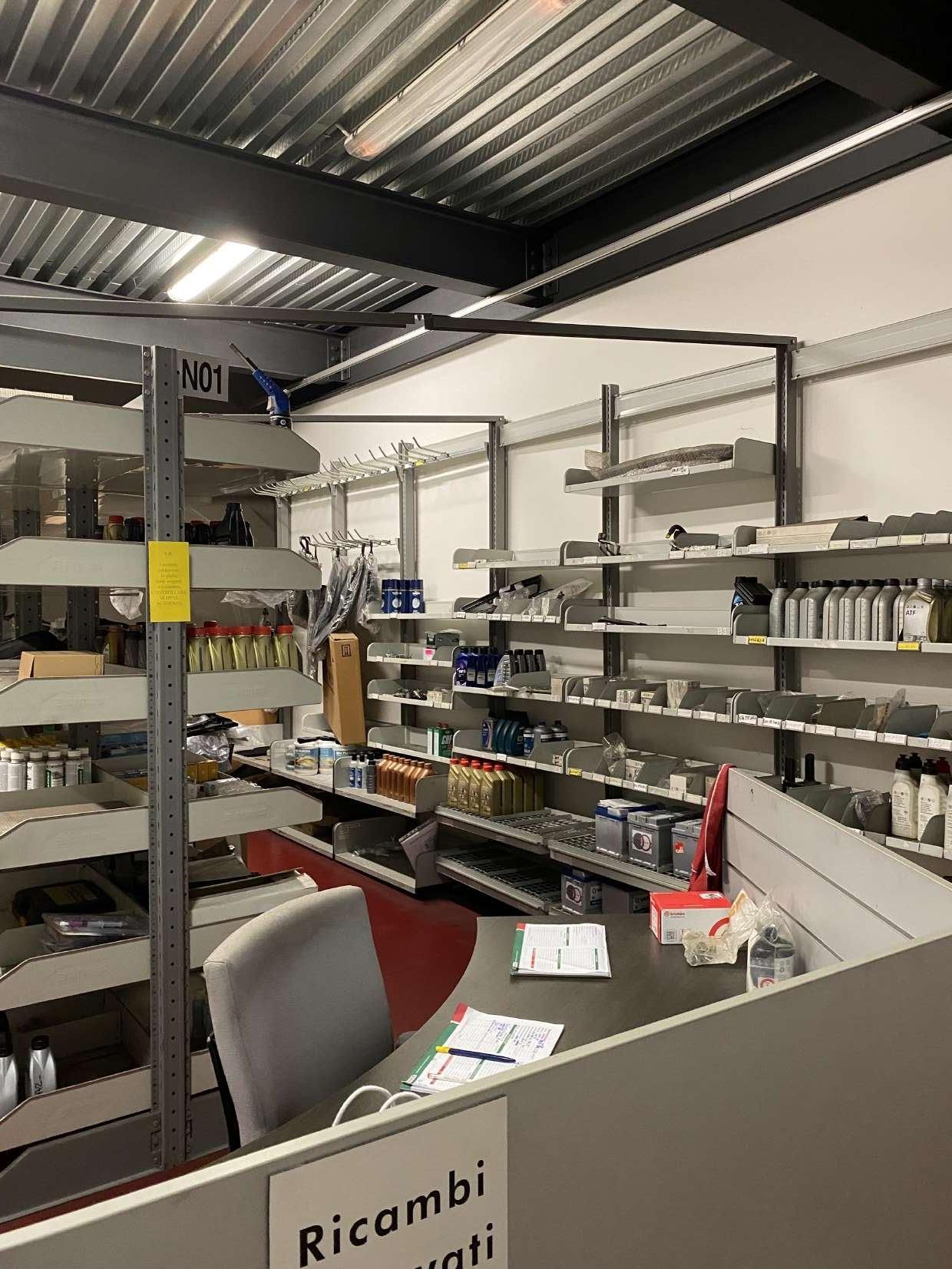 immobile attivita commerciale all'asta in Via dell’Artigianato n 1 - 25080 Mazzano (BS) - 4