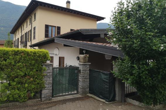 immobile appartamento all'asta in Via Galbiga (ex Via Stazione) 10 - 22010 Carlazzo (CO) - 4