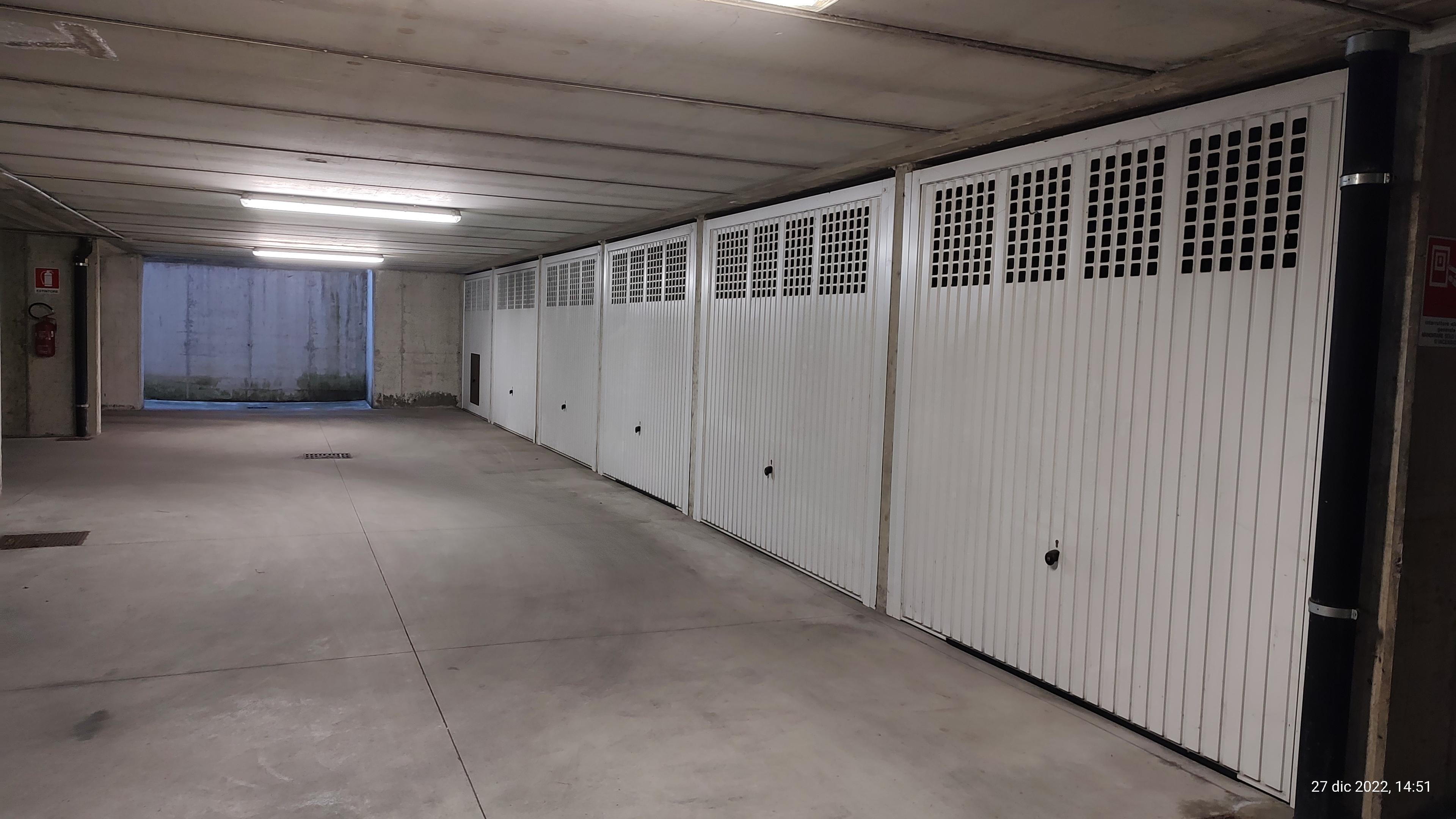 immobile garage all'asta in Via Roma 56 - 20050 Macherio (MB) - 4