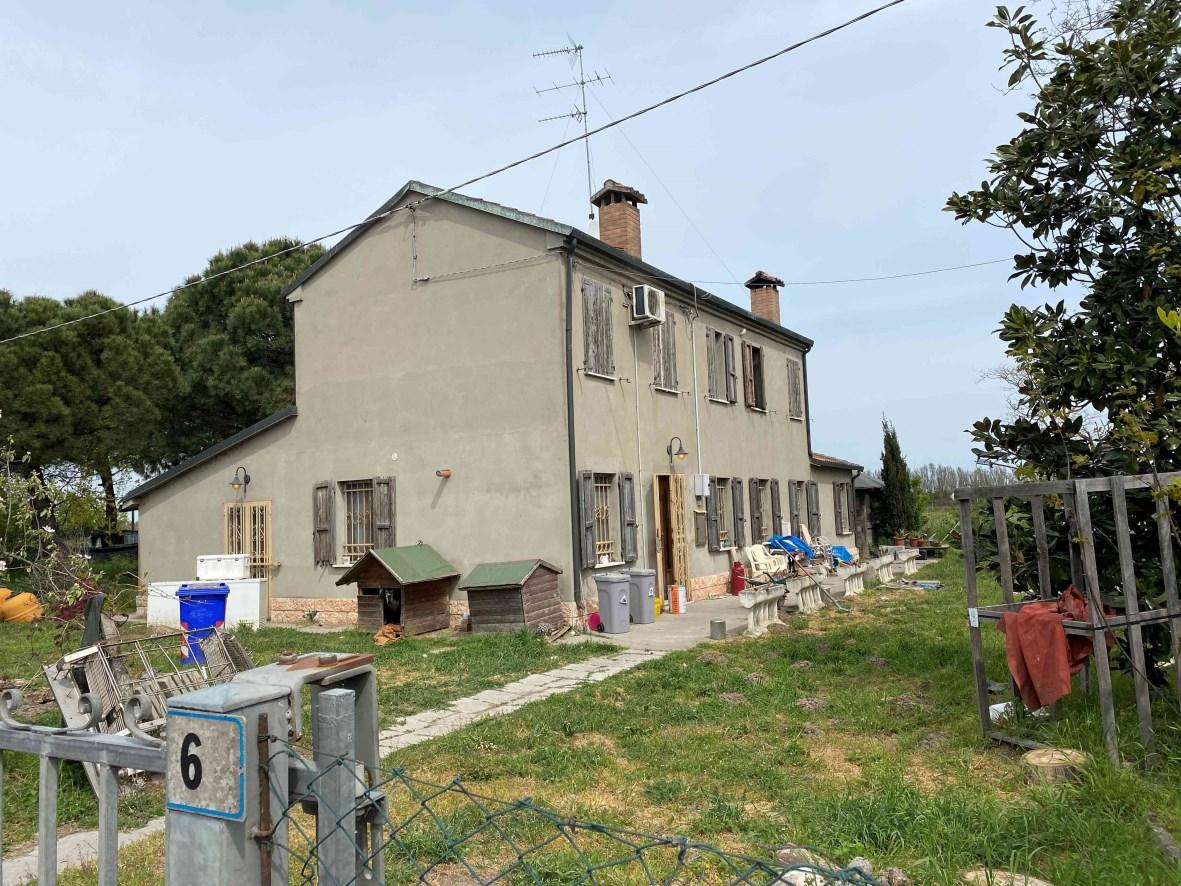 immobile villa all'asta in località Vaccolino, Strada Romea - 44022 Comacchio (FE) - 1