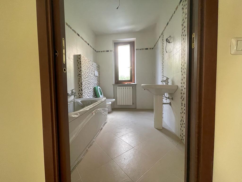 immobile appartamento all'asta in Via Don Gnocchi 141 Comun Nuovo (BG) - 2