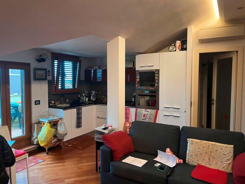 immobile appartamento all'asta in via Anagnina n 331, - 00118 Roma (RM) - 5
