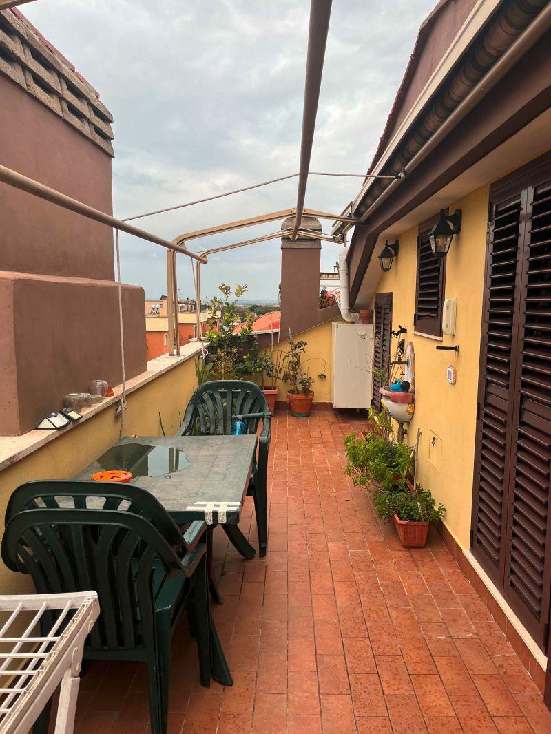immobile appartamento all'asta in via Anagnina n 331, - 00118 Roma (RM) - 1