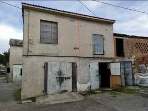 immobile appartamento all'asta in Via Trento, 1948/11 - 45024 Fiesso Umbertiano (RO) - 1