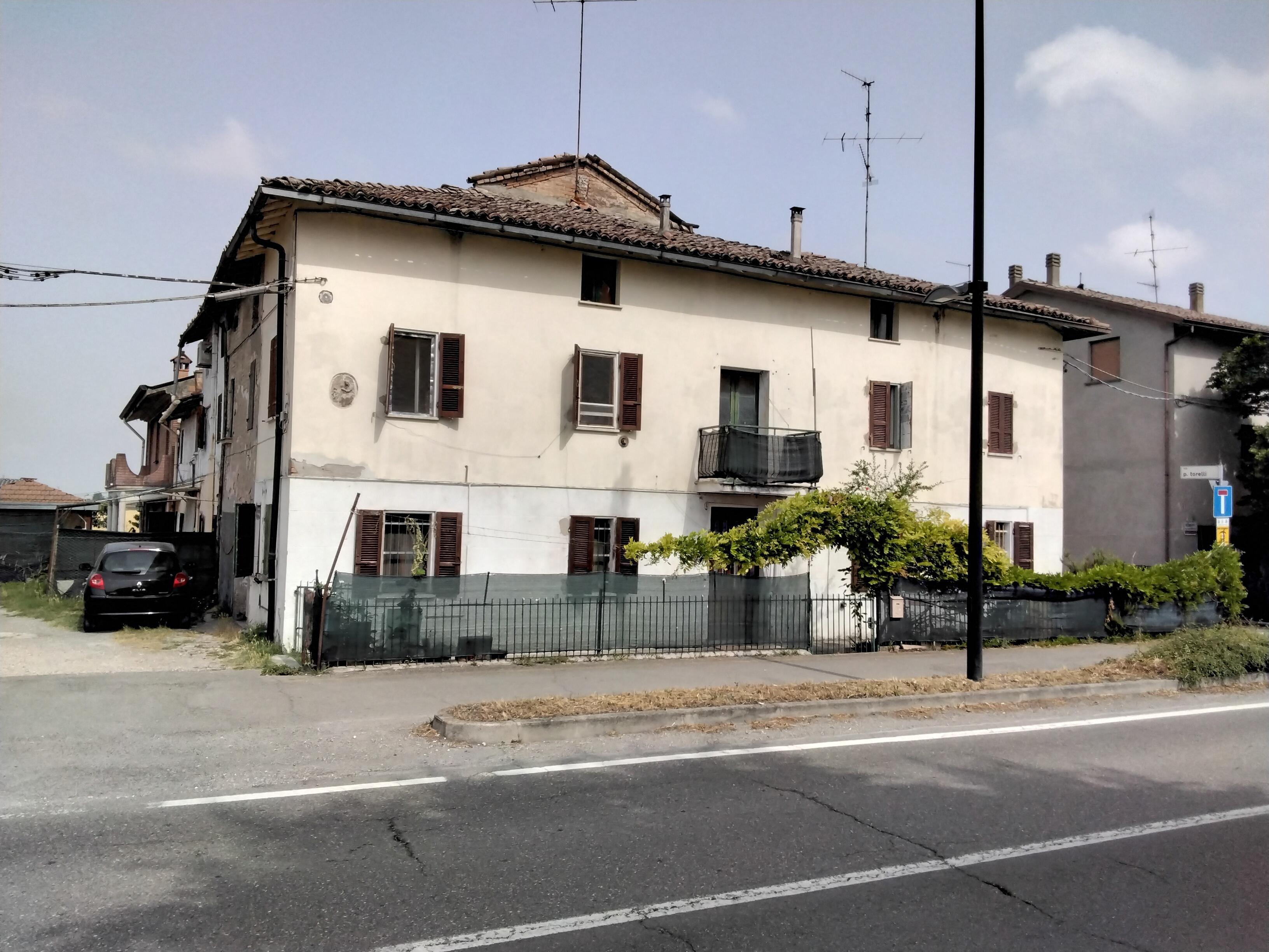 immobile appartamento all'asta in Via G Marconi, 38 - 42023 Cadelbosco di Sopra (RE) - 1