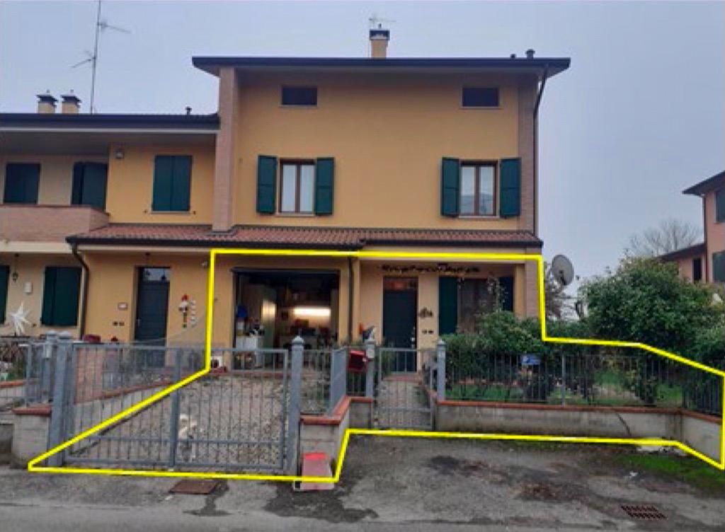 immobile appartamento all'asta in Via Bertona, 9 - 42028 Poviglio (RE) - 2
