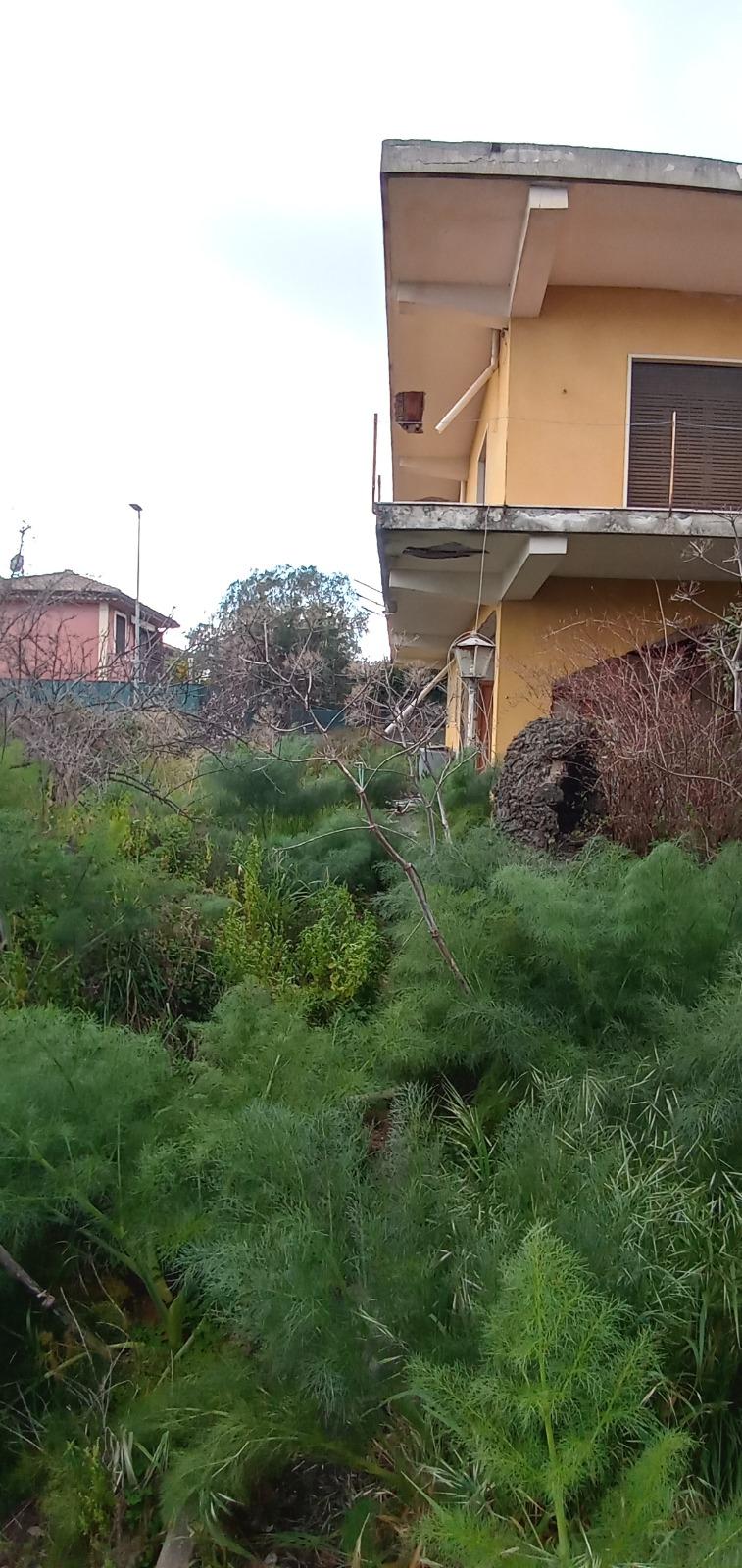 immobile villa all'asta in via della Azalea 32 - 95030 Pedara (CT) - 3