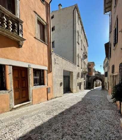 immobile appartamento all'asta in Via Roma n 67 - 31029 Vittorio Veneto (TV) - 1