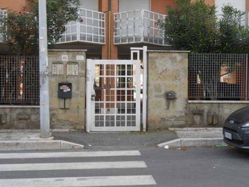 immobile appartamento all'asta in via Boezio n 46/A Pomezia (RM) - 3