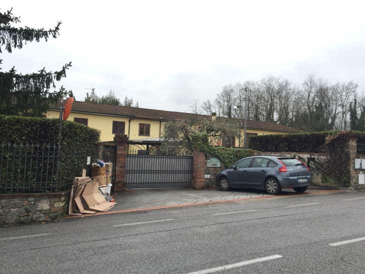 immobile ufficio all'asta in Via di Piaggiori 291 - 55018 Capannori (LU) - 1