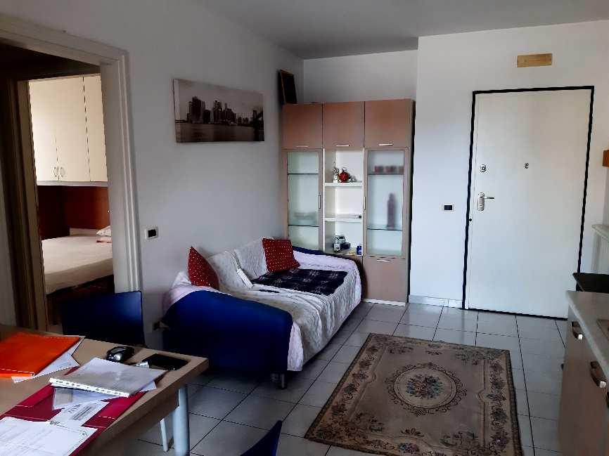 immobile appartamento all'asta in Via G Brodolini, 7 - Frazione Villa Rosa - 64014 Martinsicuro (TE) - 2