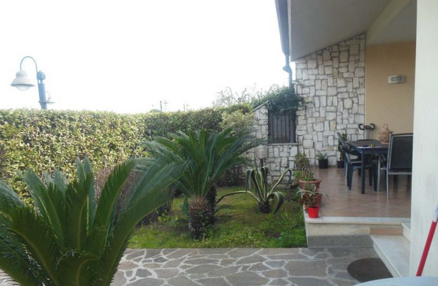 immobile VILLA ALL'ASTA IN VIA VITTORE GHILIANI, ROMA (RM) - 5