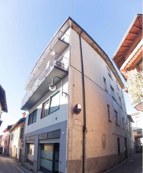 immobile appartamento all'asta in Vicolo Pasini 2 - 24024 Gandino (BG) - 1