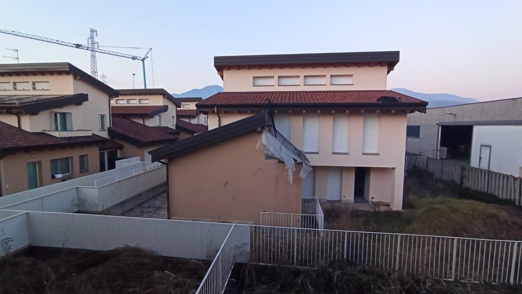 immobile villa all'asta in VIA LORENZO FEDERICI 3 Trescore Balneario (BG) - 1