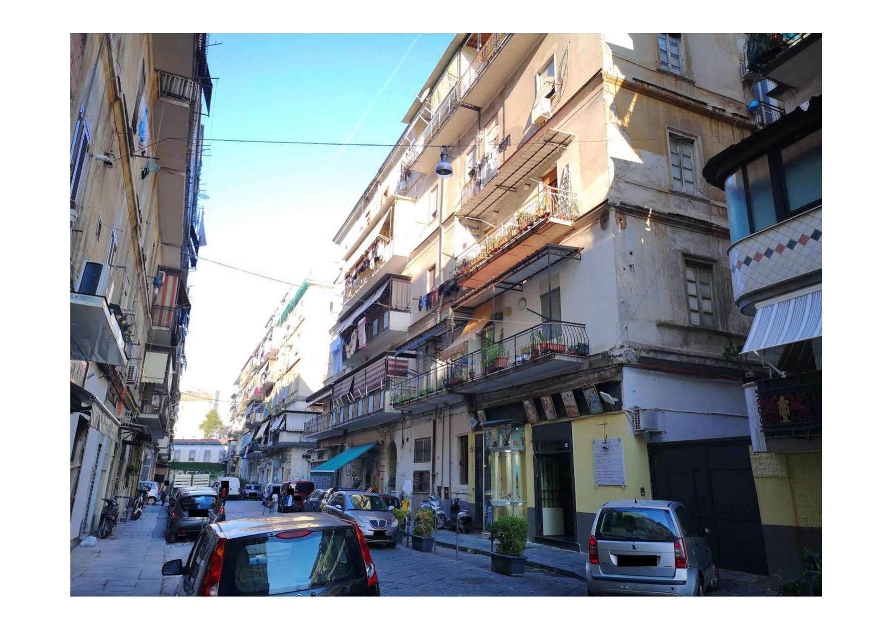 immobile appartamento all'asta in via Padre Ludovico da Casoria n 40 - 80142 Napoli (NA) - 1