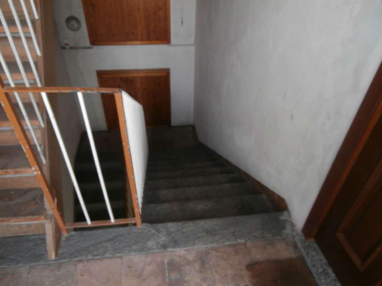 immobile appartamento all'asta in Via San Giovanni Bosco 21/B - 21019 Somma Lombardo (VA) - 2