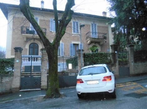 immobile appartamento all'asta in Viale Trento n 16 - 53100 Siena (SI) - 1