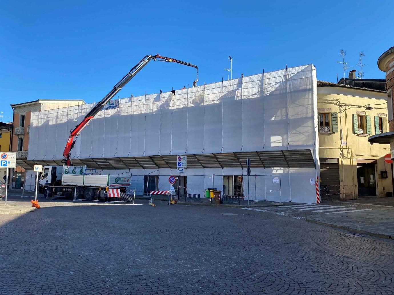 immobile appartamento all'asta in Piazza Giuseppe Garibaldi - 44012 Bondeno (FE) - 1