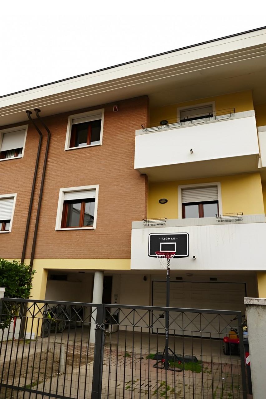 immobile CASA A SCHIERA CON BOX ALL'ASTA IN VIA CARLO ZENO, PADOVA (PD) - 1