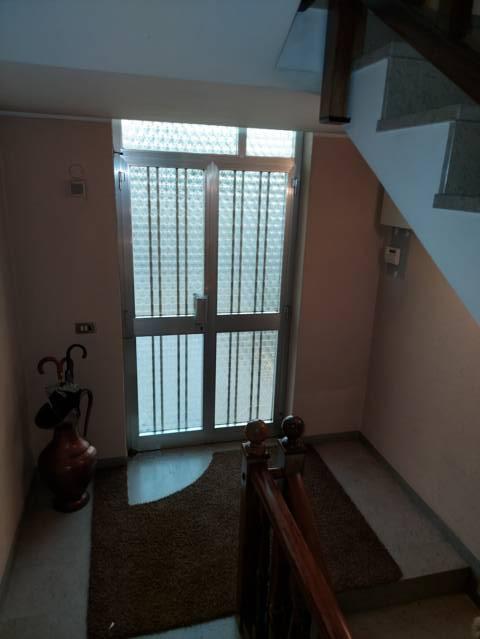 immobile appartamento all'asta in via Flli Calvi n 9 - 24040 Bonate Sotto (BG) - 2