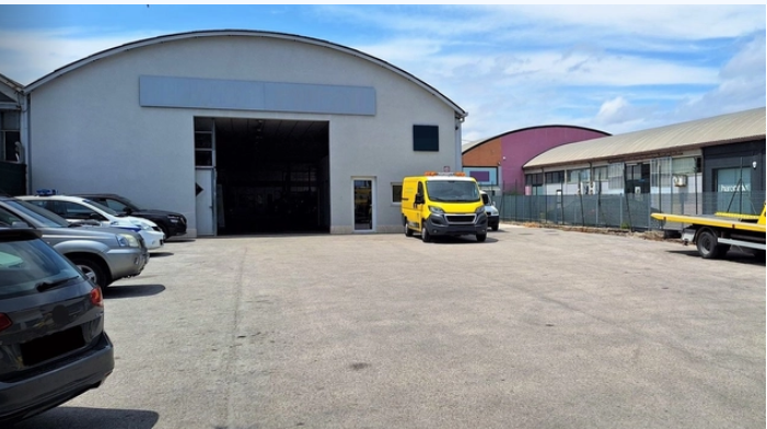 immobile attivita commerciale all'asta in via giorgio sidney sonnino, n 15 - 62012 Civitanova Marche (MC) - 1