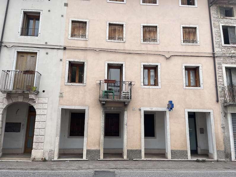 immobile appartamento all'asta in Via del Maglio  3 - 36078 Valdagno (VI) - 2
